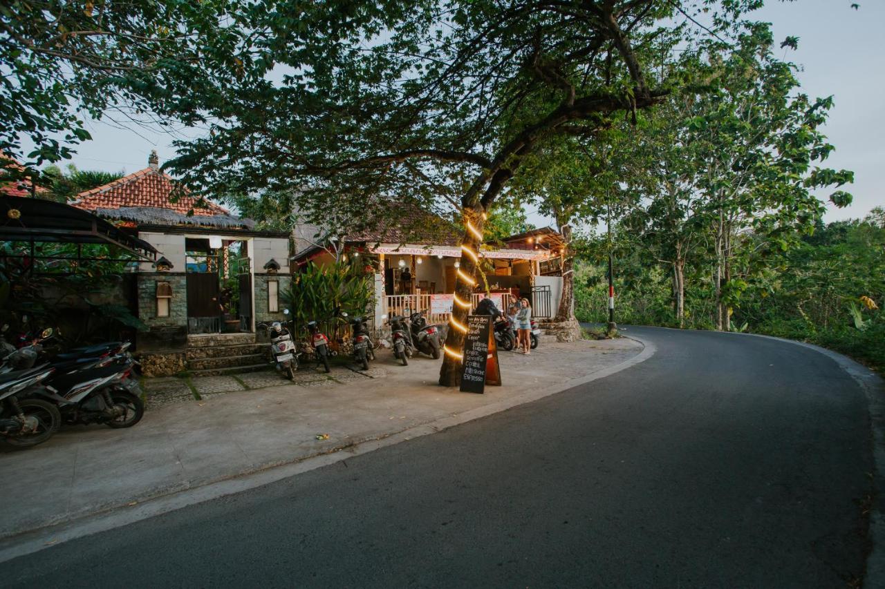 Jona Bungalow Sakti Buitenkant foto